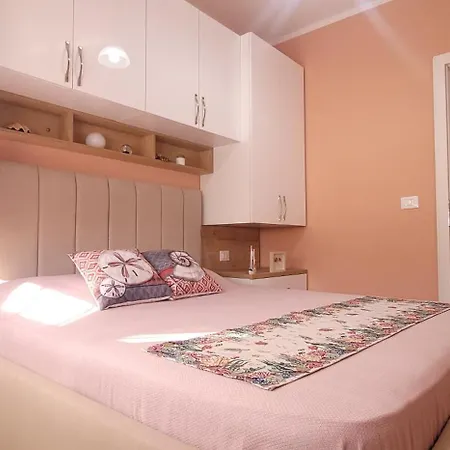 Perla 1-seaview